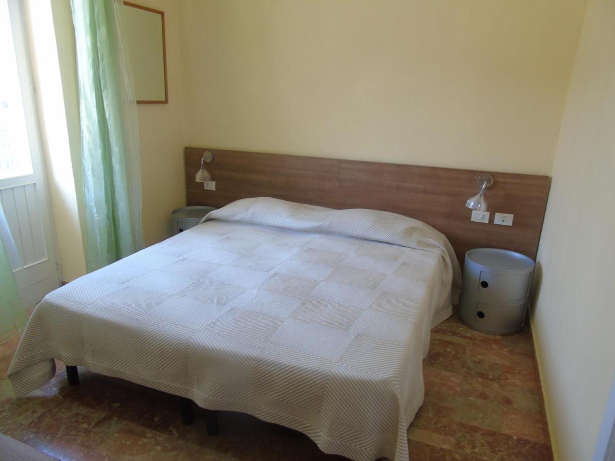 Affittacamere Bel Sole Borghetto di Vara Ngoại thất bức ảnh